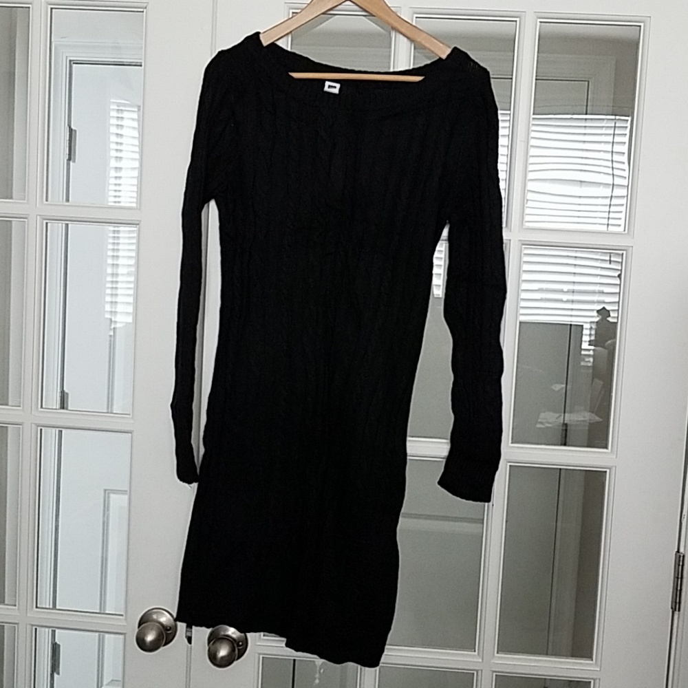 GAP Form Fitting Cable Knit Dress
